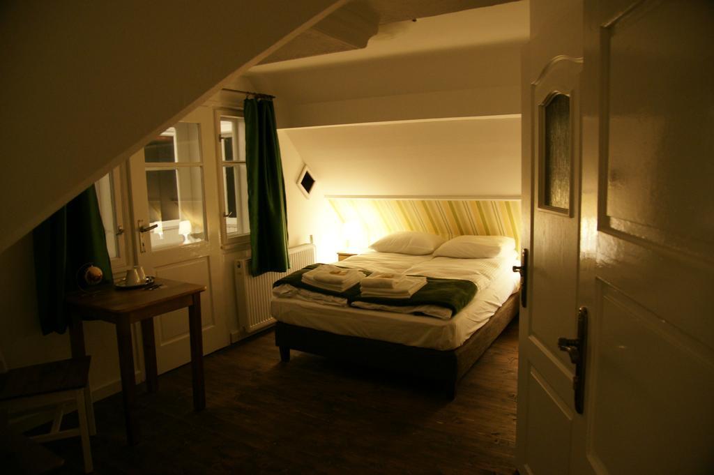 Willa Zwolakówka Bed and Breakfast Istebna Habitación foto
